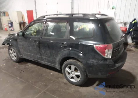 2011 Subaru Forester 2.5X из США, поврежденный, VIN JF2SHBBC0BH763467